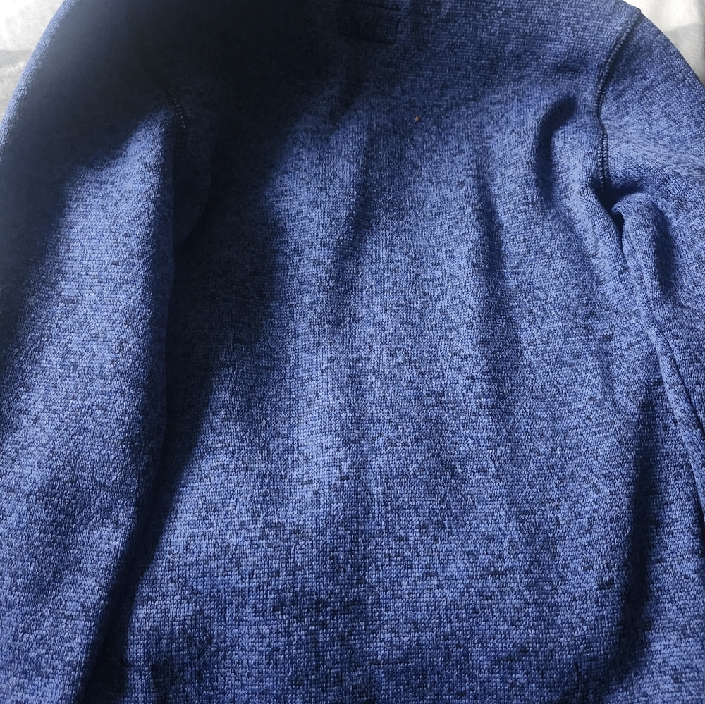 Roots half-zip